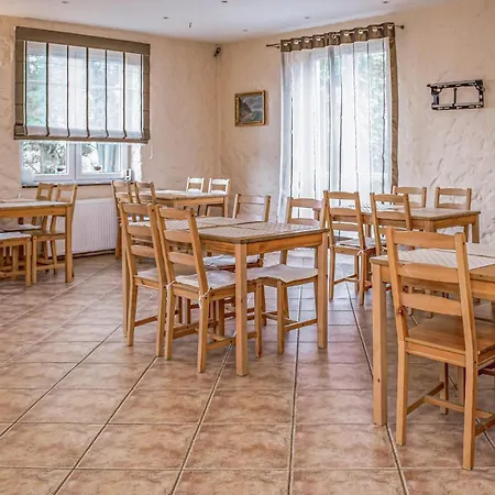 12 Bedroom Stunning In Debina בית נופש Debina (Ustka)