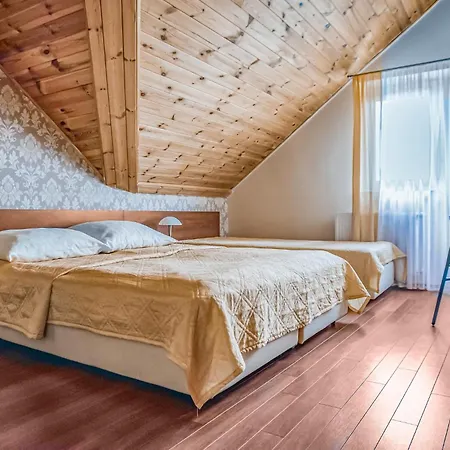 Ferienhaus 12 Bedroom Stunning Home In Debina Debina (Ustka)