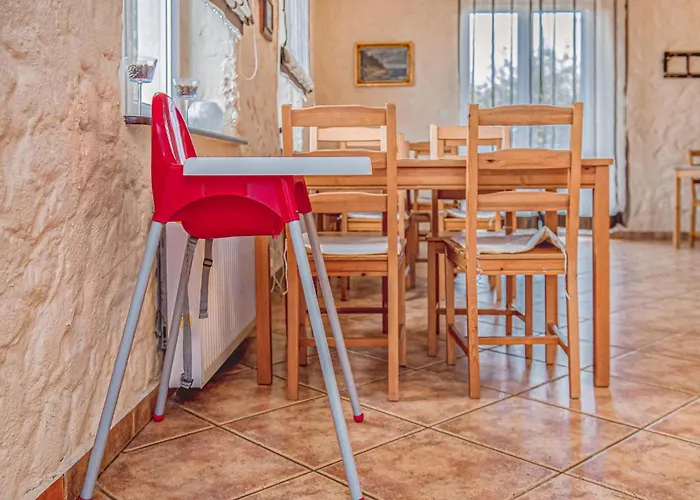 12 Bedroom Stunning In Debina Ferienhaus *