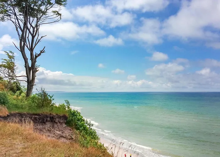 12 Bedroom Stunning In Debina Ferienhaus Debina (Ustka)